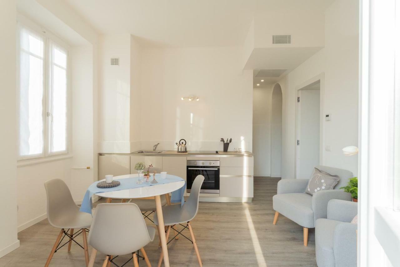 The Little Prince Apartment By Rent All Como Exteriör bild